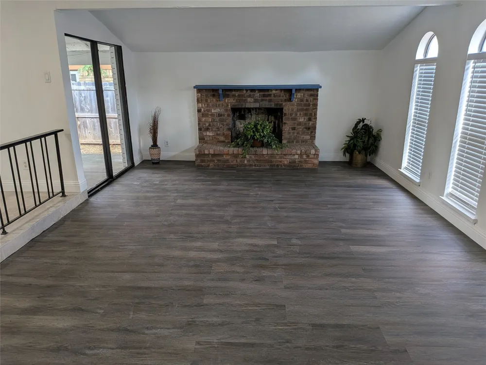 9015 High Plain Lane Dallas, TX 75249