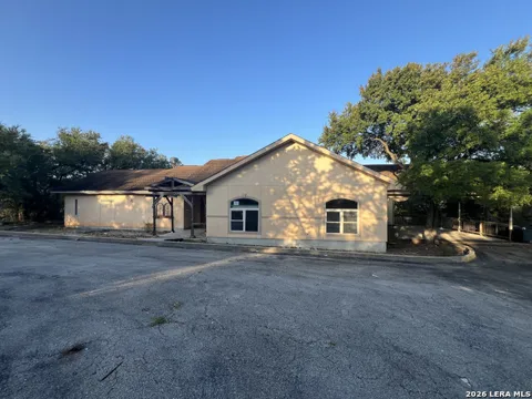 203 WINCHESTER DR
