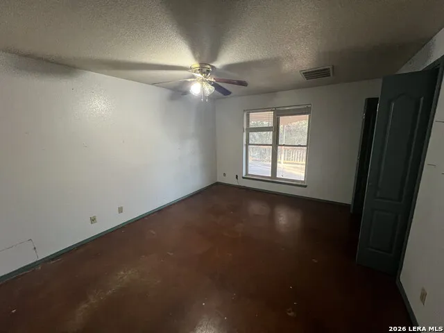 203 WINCHESTER DR Bergheim, TX 78004