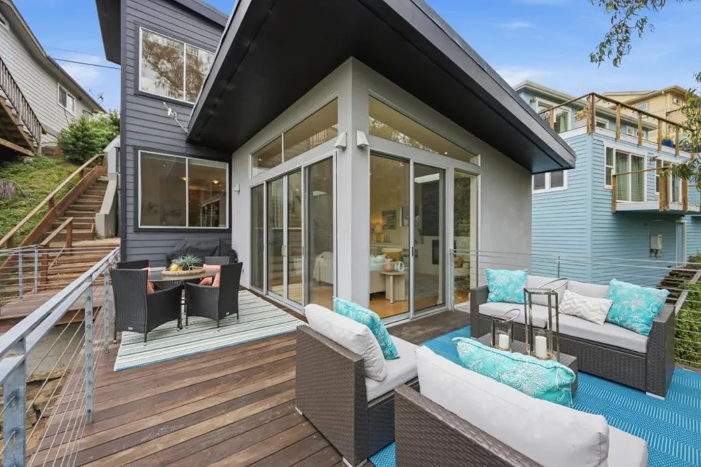 540 El Granada Boulevard Half Moon Bay, CA 94019