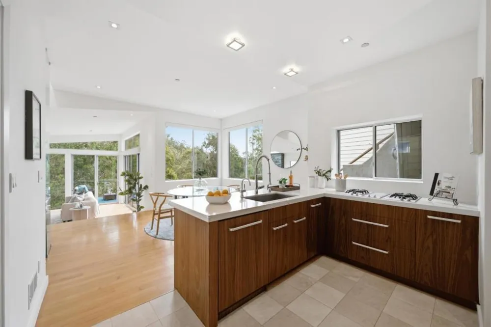 540 El Granada Boulevard Half Moon Bay, CA 94019