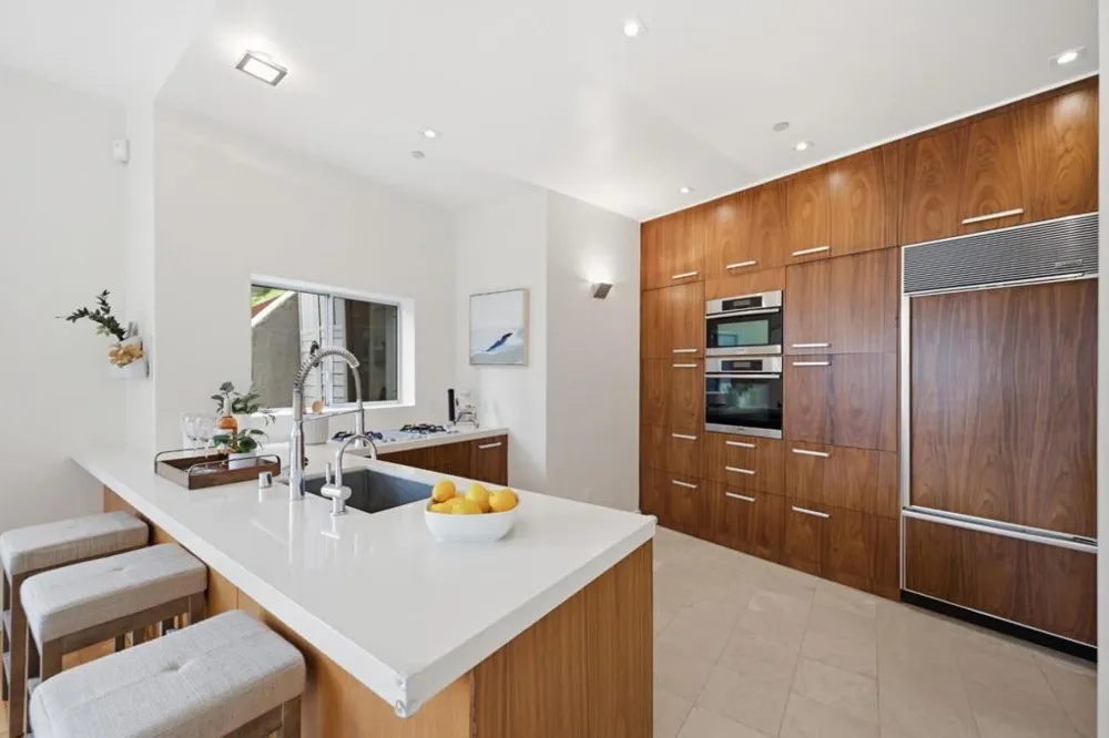 540 El Granada Boulevard Half Moon Bay, CA 94019