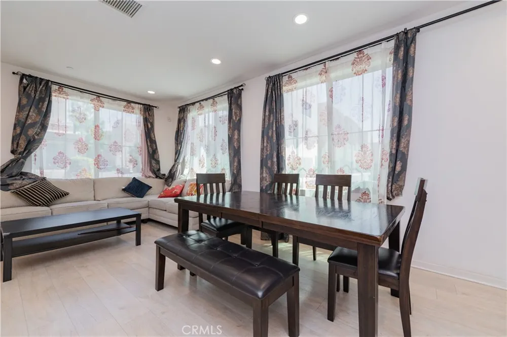 309 Carmine Irvine, CA 92618