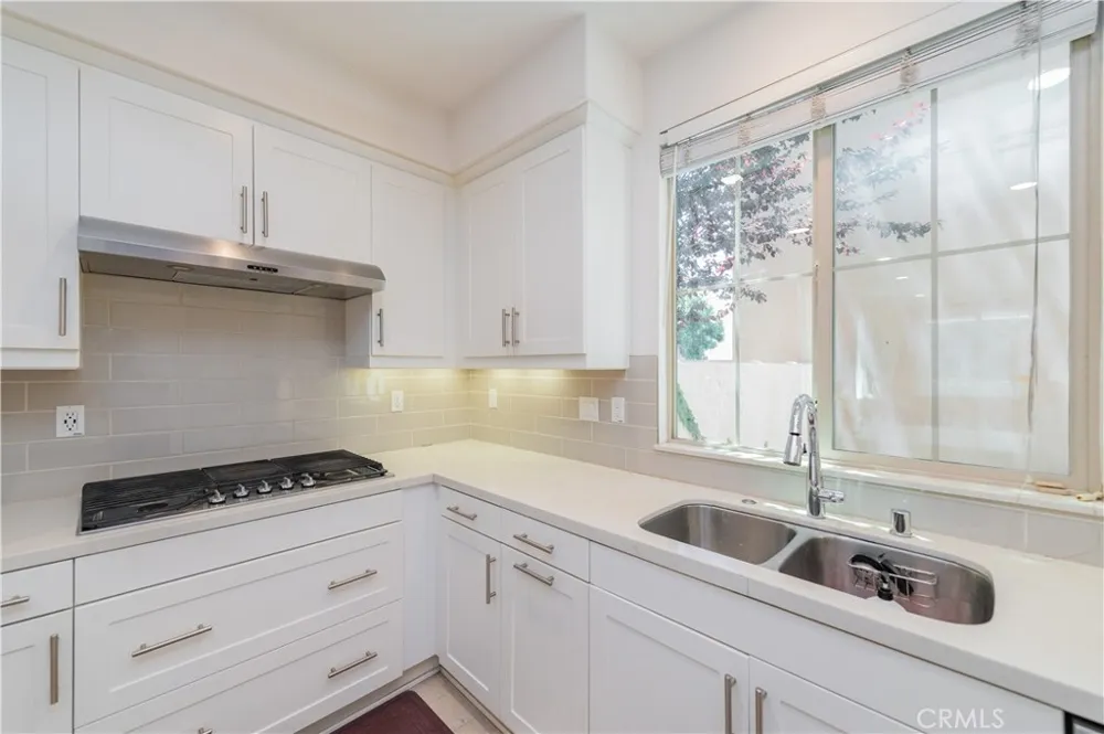 309 Carmine Irvine, CA 92618