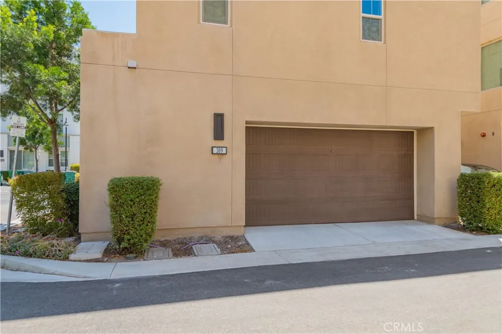 309 Carmine Irvine, CA 92618