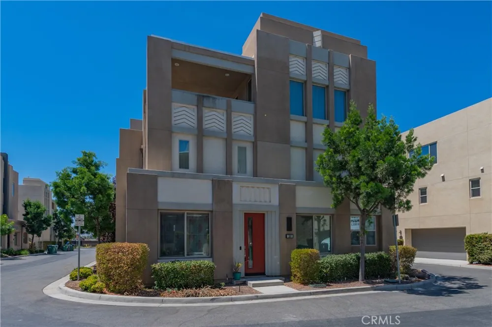 309 Carmine Irvine, CA 92618