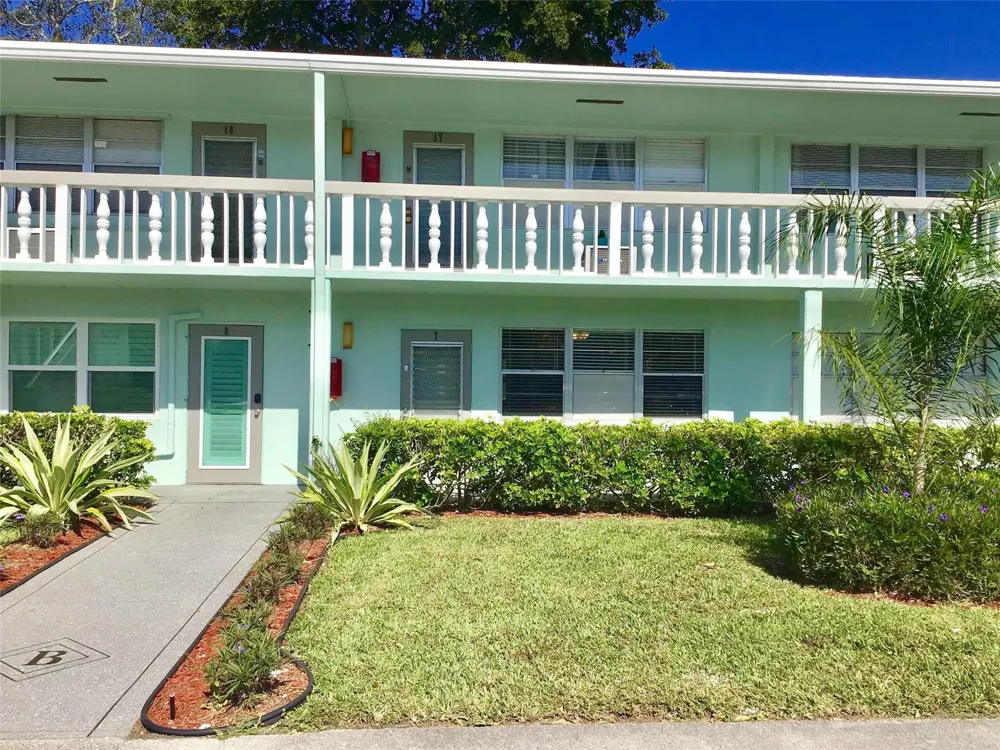 7 OAKRIDGE B #7 Deerfield Beach, FL 33442