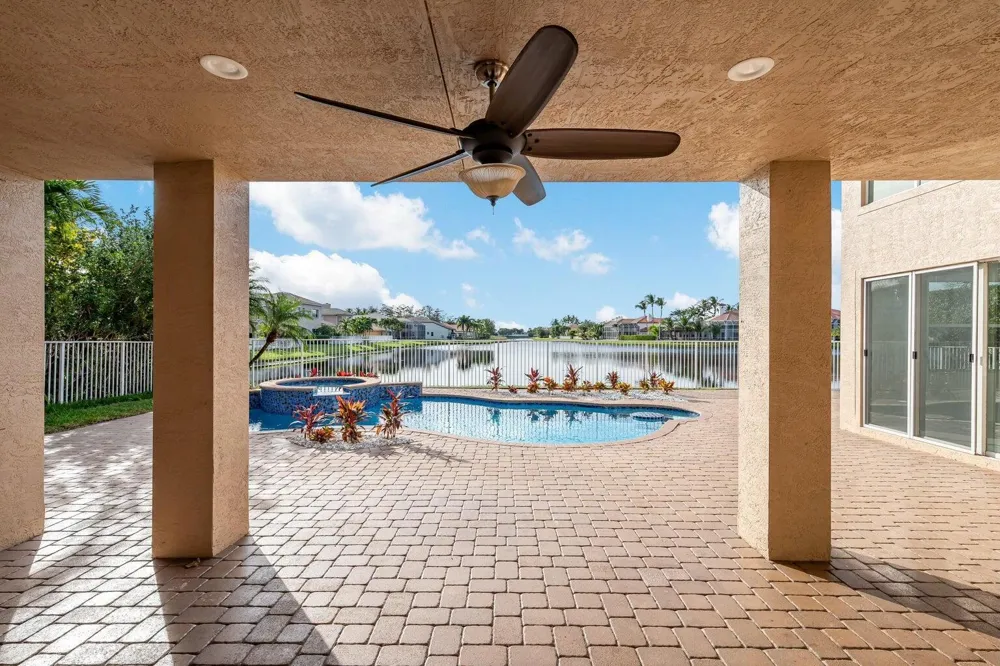 9734 VIA AMATI Lake Worth, FL 33467
