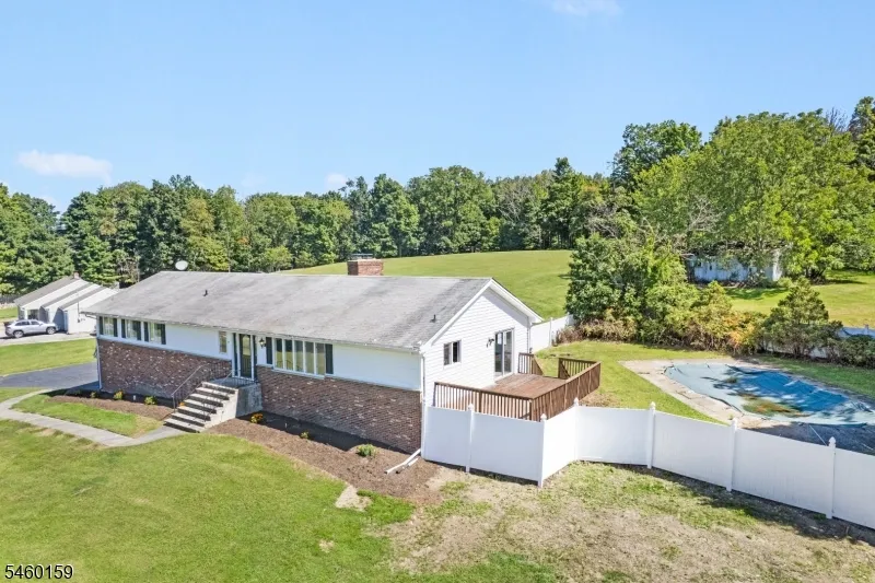 19 Dalrymple Rd Frankford, NJ 07826