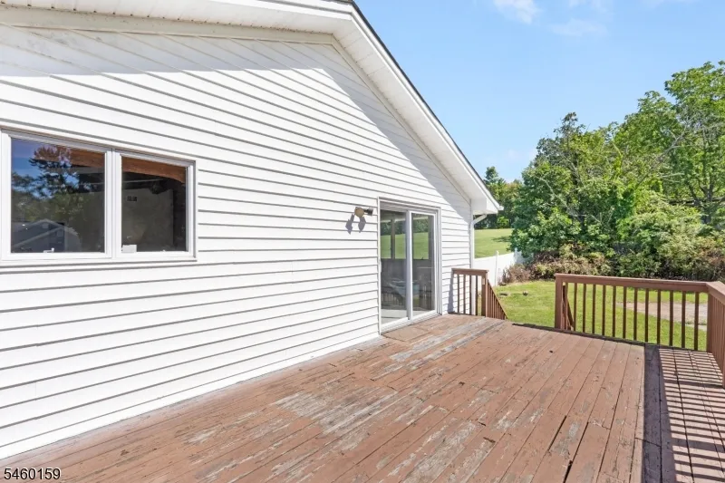 19 Dalrymple Rd Frankford, NJ 07826
