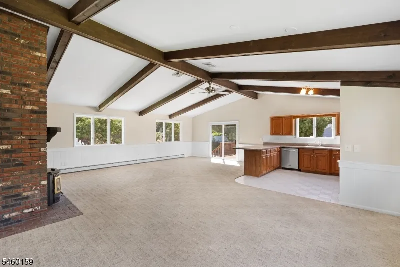 19 Dalrymple Rd Frankford, NJ 07826