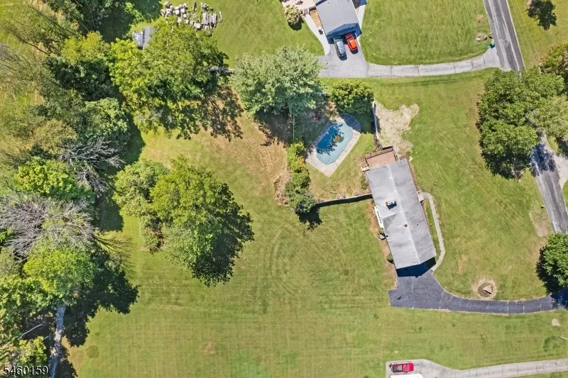 19 Dalrymple Rd Frankford, NJ 07826