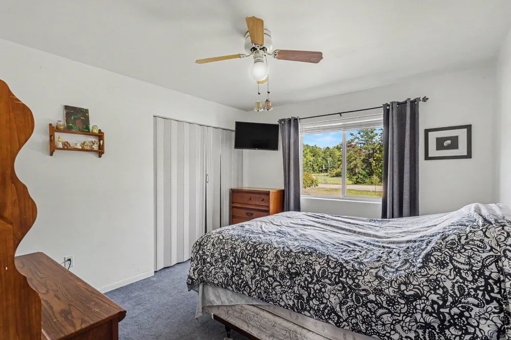 8491 Esmond Road Plainfield Township, MI 48739