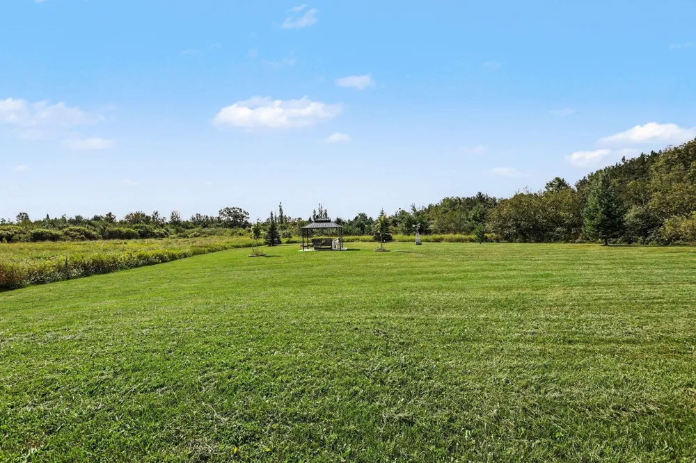 8491 Esmond Road Plainfield Township, MI 48739
