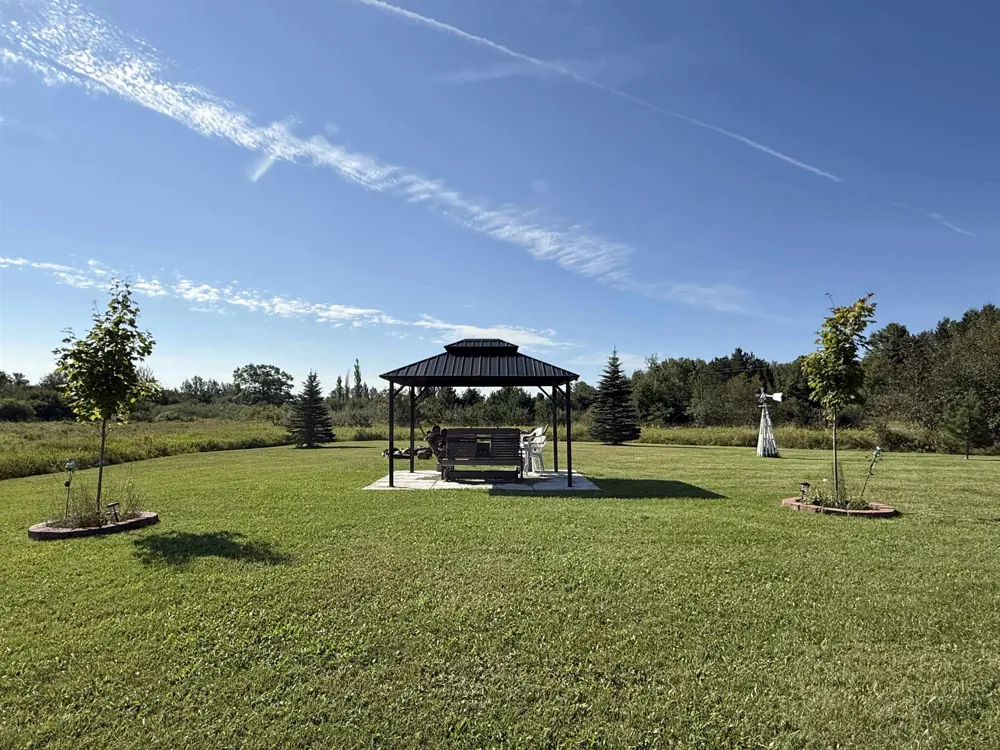 8491 Esmond Road Plainfield Township, MI 48739