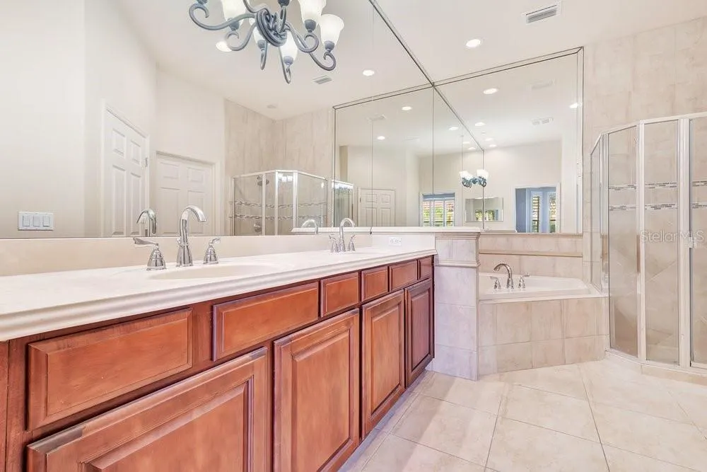 8766 THE ESPLANADE #24 Orlando, FL 32836