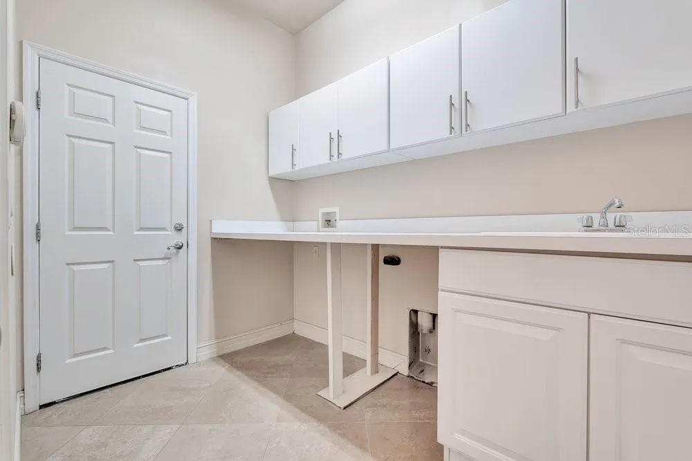 8766 THE ESPLANADE #24 Orlando, FL 32836