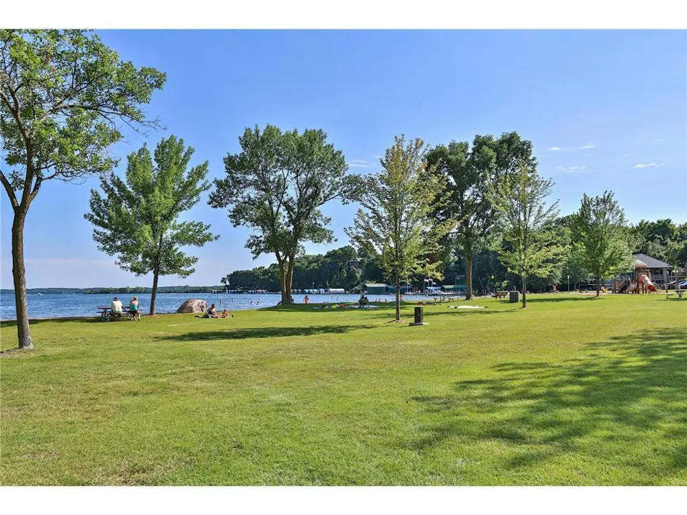 2670 Commerce Boulevard #106 Mound, MN 55364