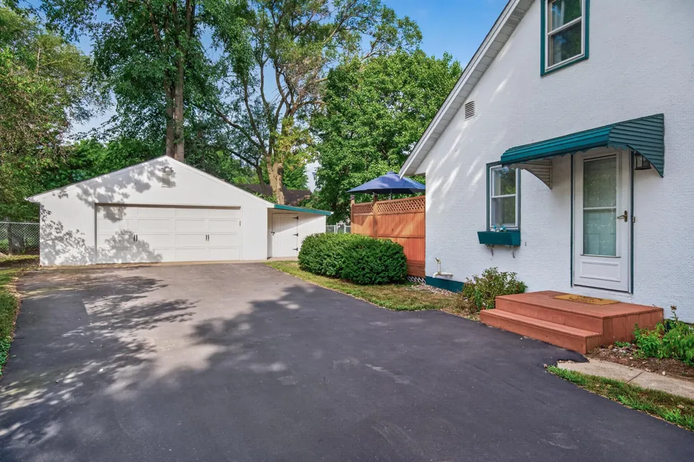 1100 Cartway Road Champlin, MN 55316
