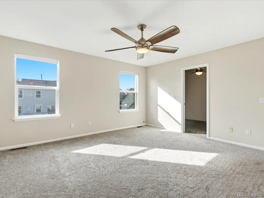 21972 E Crestline Place Aurora, CO 80015