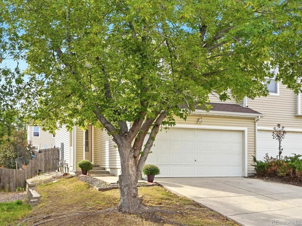 21972 E Crestline Place Aurora, CO 80015