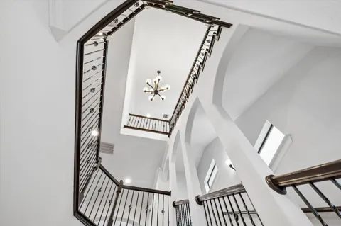 2746 Kings Retreat Circle