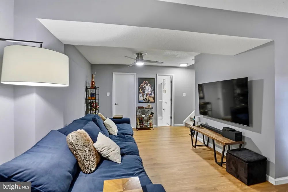 8908 WAITES WAY Lorton, VA 22079