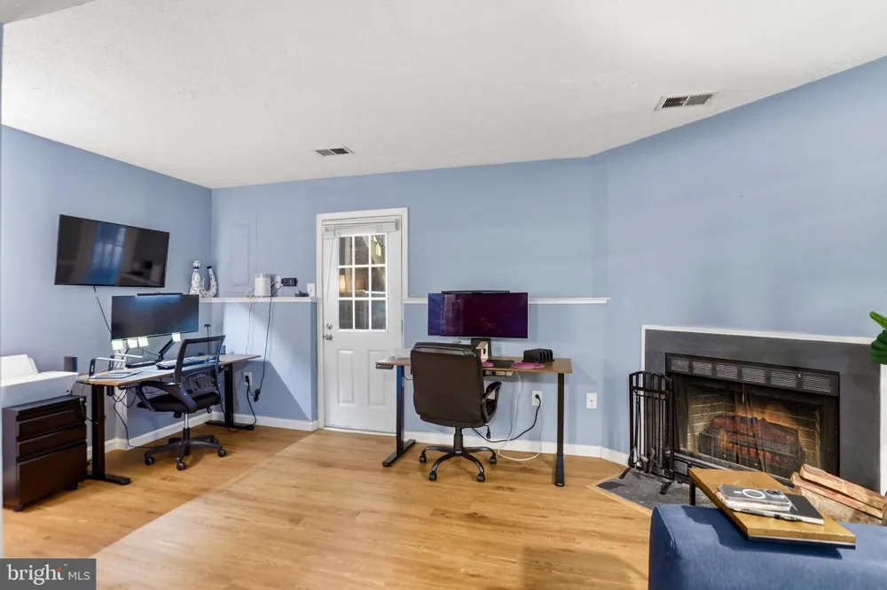 8908 WAITES WAY Lorton, VA 22079