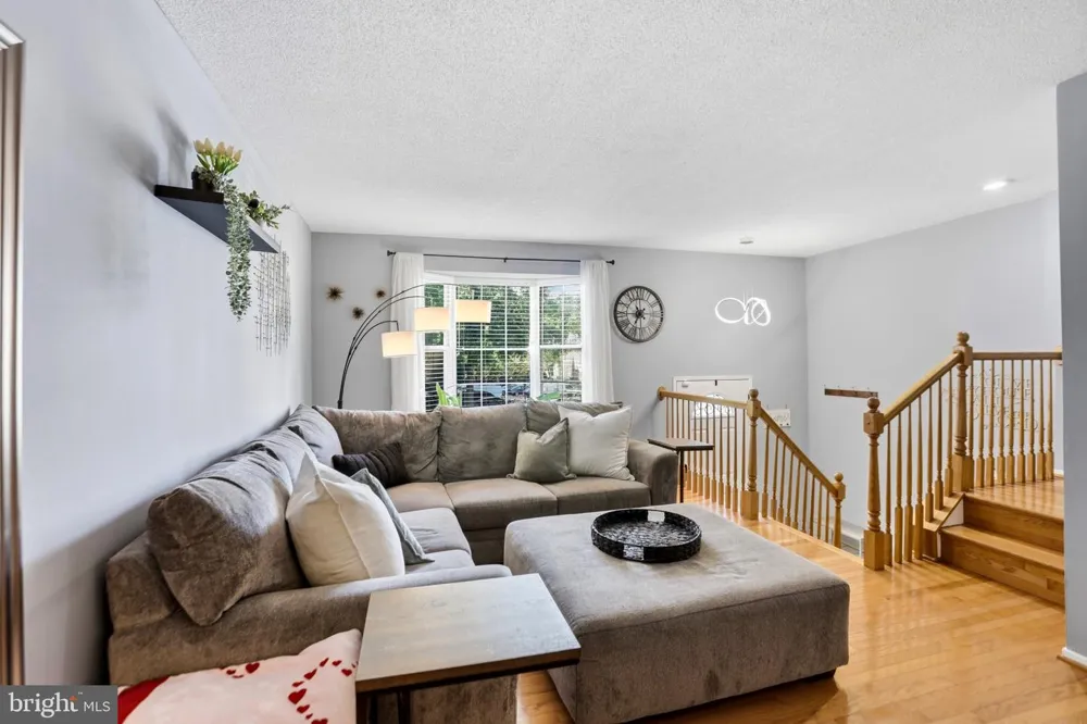 8908 WAITES WAY Lorton, VA 22079