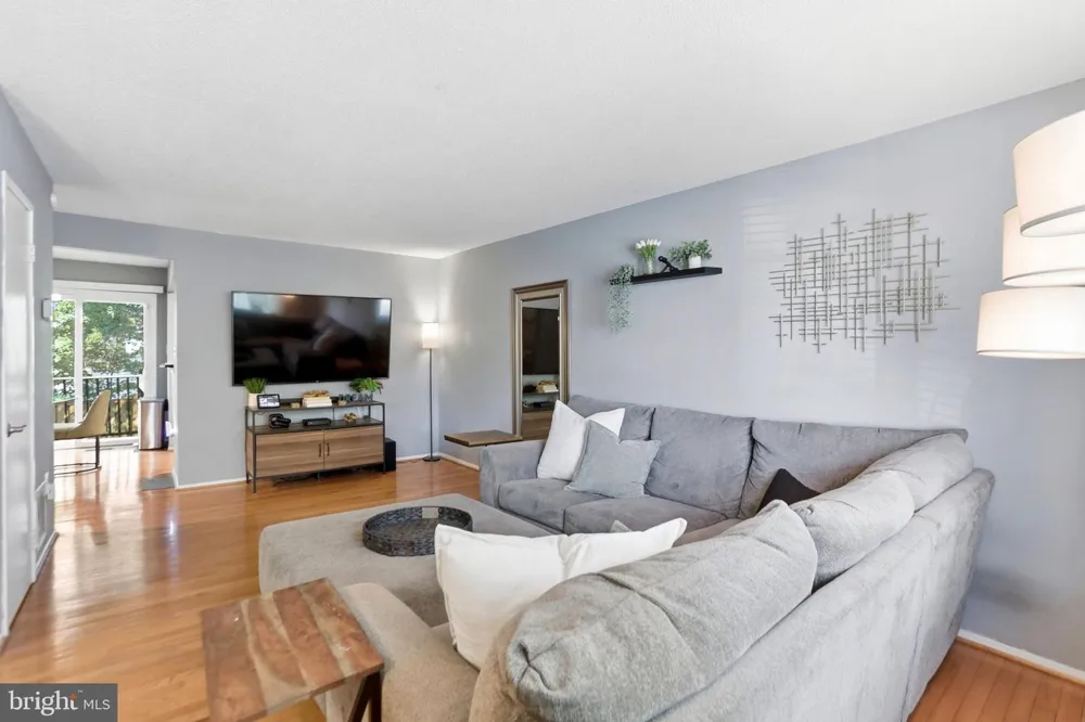 8908 WAITES WAY Lorton, VA 22079