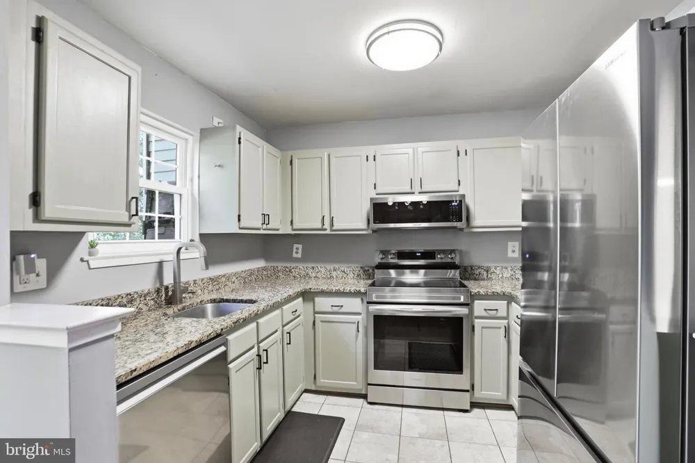 8908 WAITES WAY Lorton, VA 22079