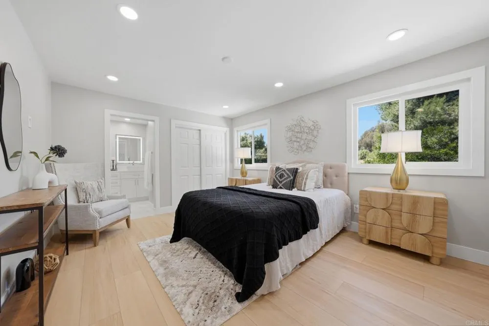 2640 Chestnut Avenue Carlsbad, CA 92010