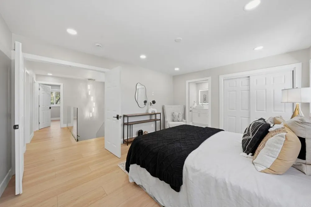 2640 Chestnut Avenue Carlsbad, CA 92010