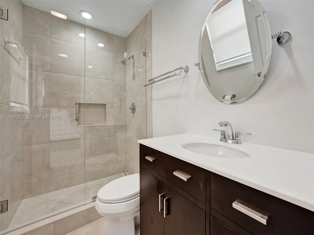 207 Cape Cod Cir #207 Lake Worth, FL 33467