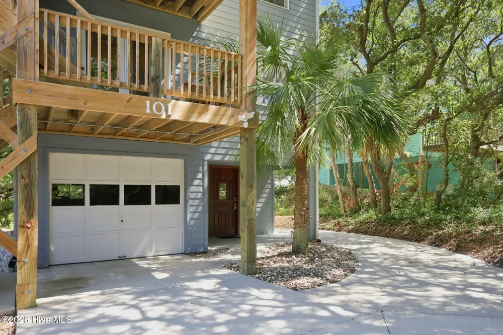 101 Wyndward Court Emerald Isle, NC 28594
