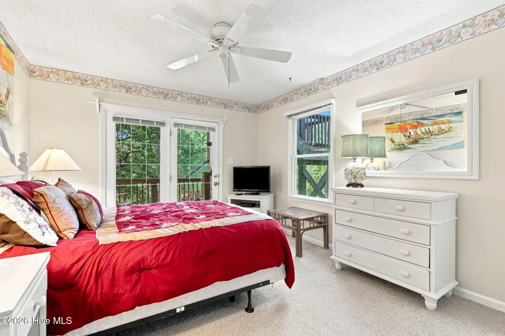 101 Wyndward Court Emerald Isle, NC 28594