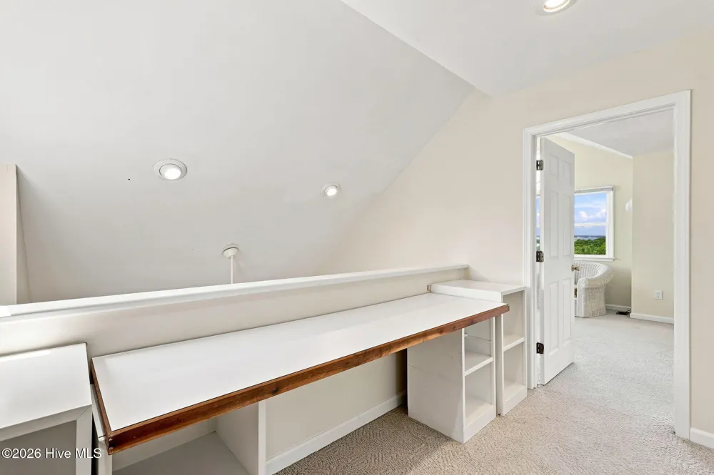 101 Wyndward Court Emerald Isle, NC 28594