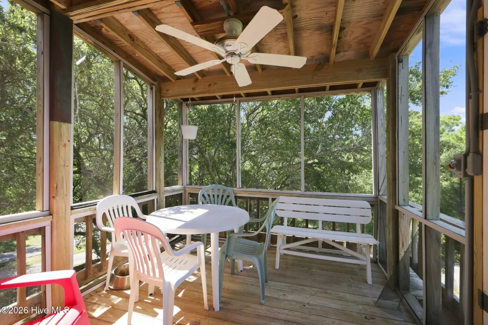 101 Wyndward Court Emerald Isle, NC 28594