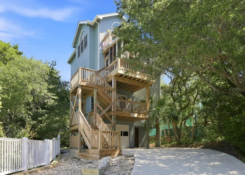 101 Wyndward Court Emerald Isle, NC 28594