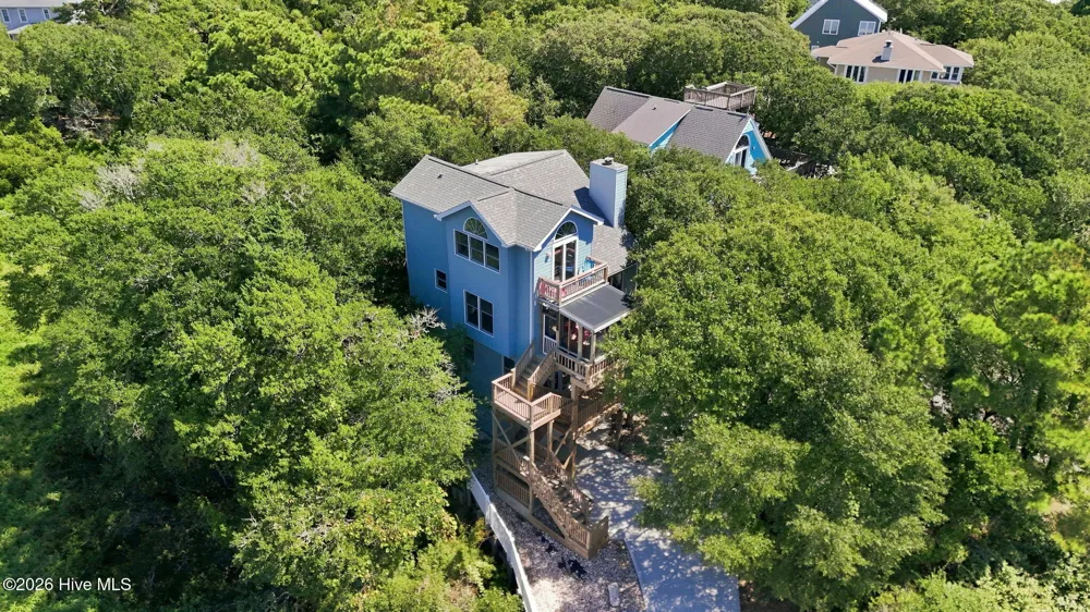 101 Wyndward Court Emerald Isle, NC 28594
