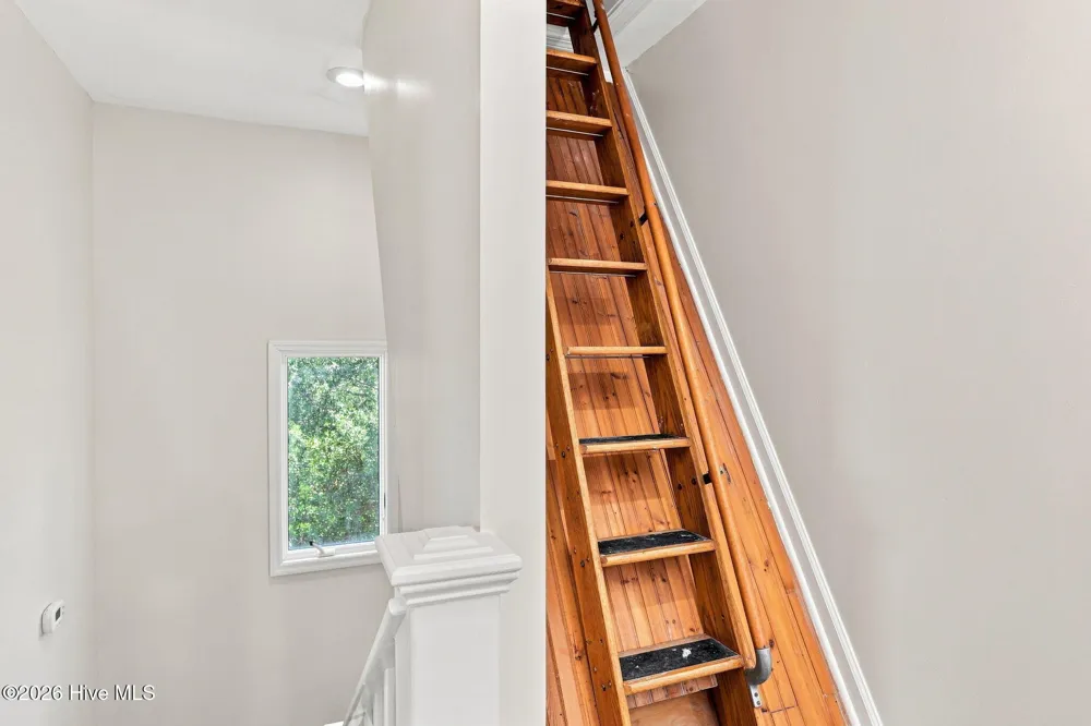 101 Wyndward Court Emerald Isle, NC 28594