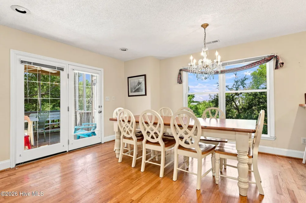 101 Wyndward Court Emerald Isle, NC 28594