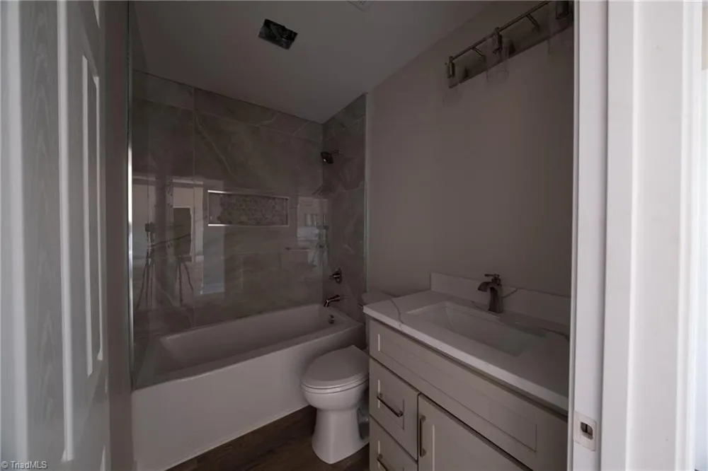 5705 MARSHALLGATE DRIVE Winston-Salem, NC 27105