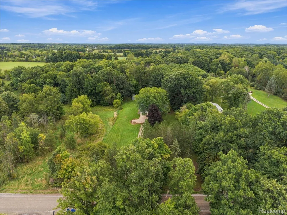 10131 Sharp Road Mundy Township, MI 48473