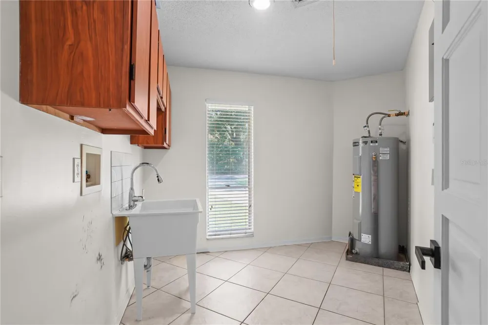 1678 KINGSTON ROAD Longwood, FL 32750