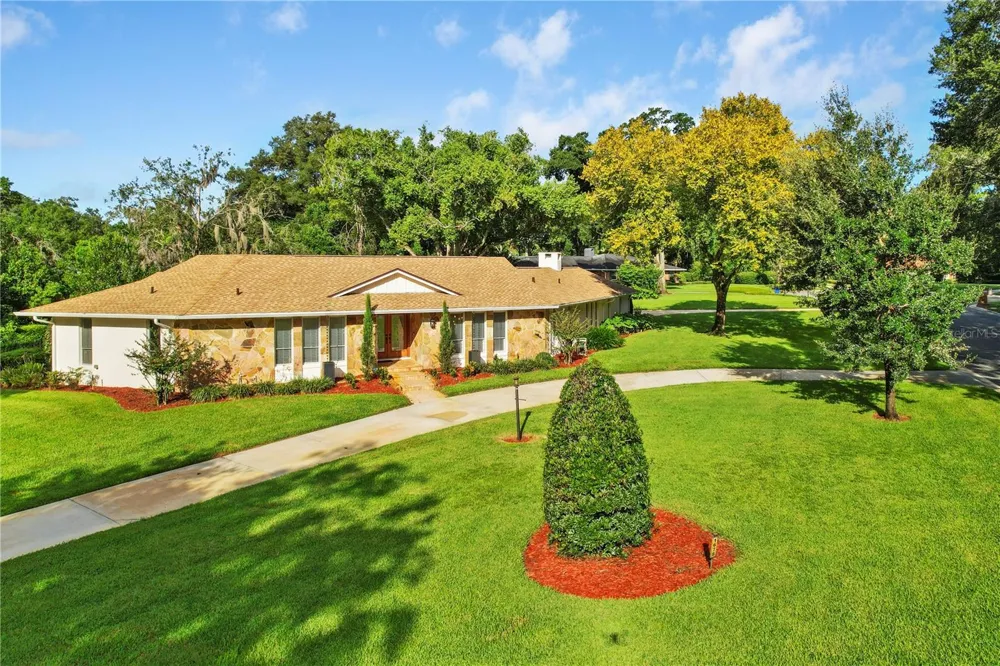 1678 KINGSTON ROAD Longwood, FL 32750