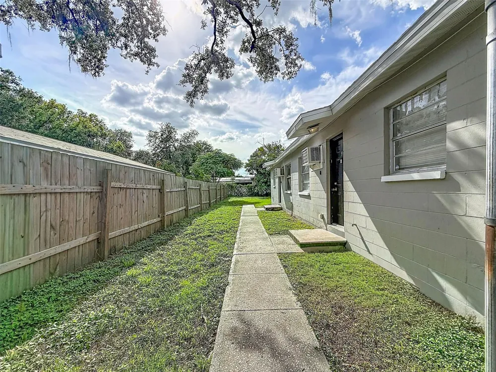 3216 48TH STREET #B Tampa, FL 33605