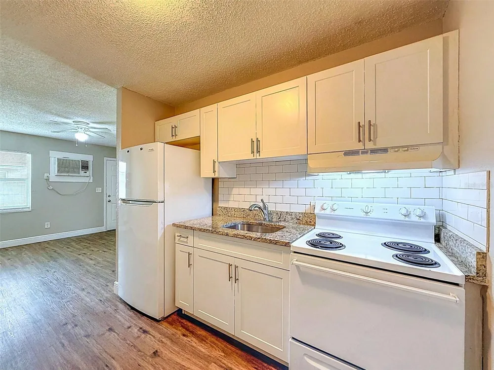 3216 48TH STREET #B Tampa, FL 33605