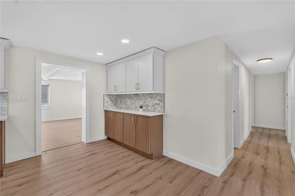 4609 60TH STREET E Bradenton, FL 34203