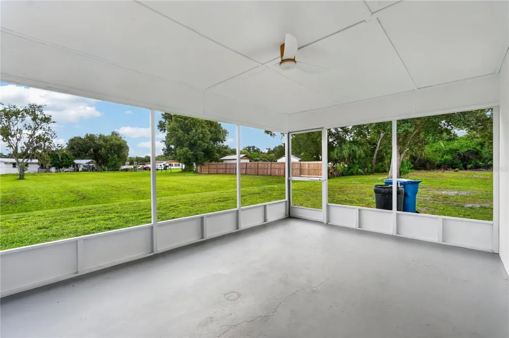 4609 60TH STREET E Bradenton, FL 34203